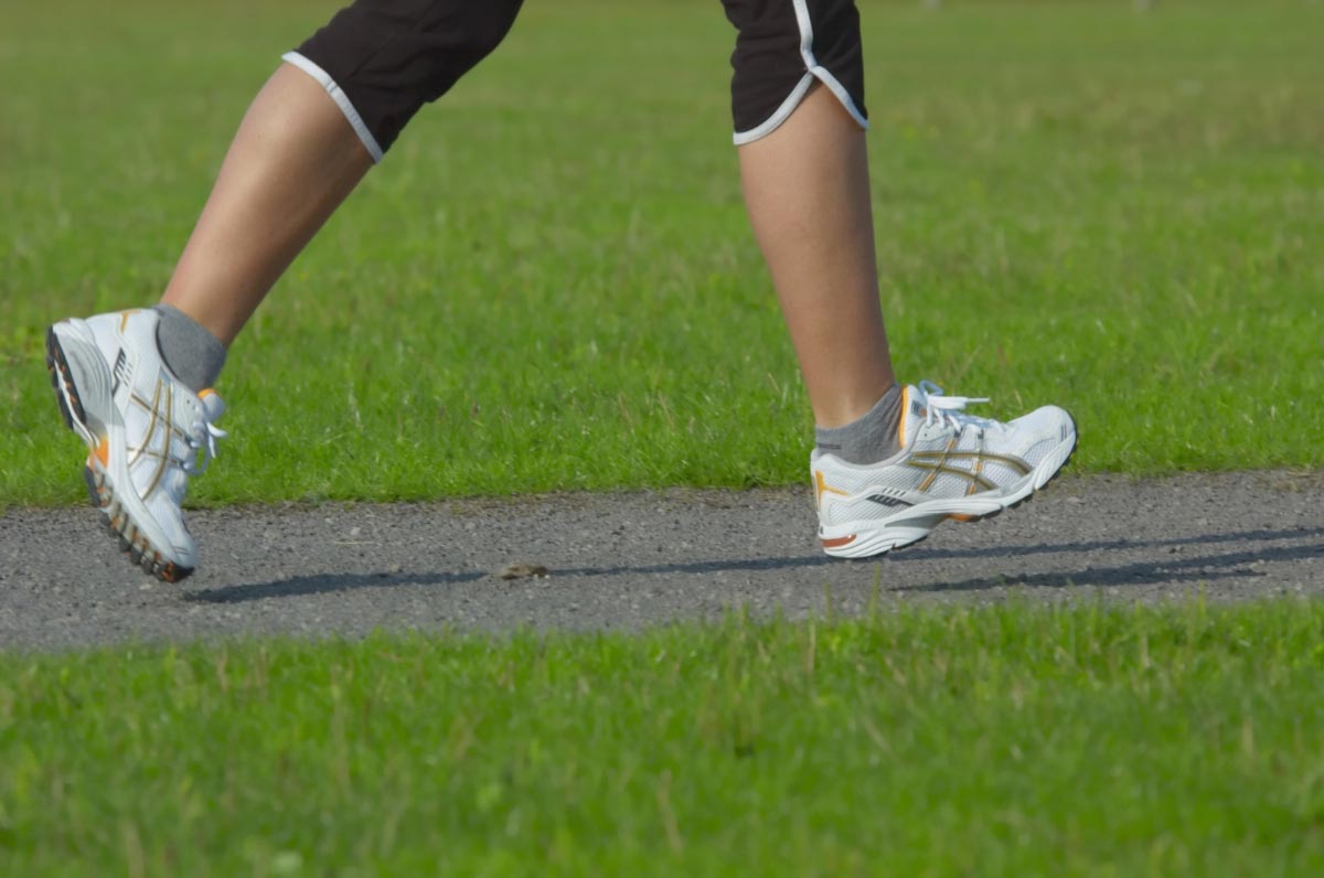 Woman-Walking-Running-Shoes-Fitness